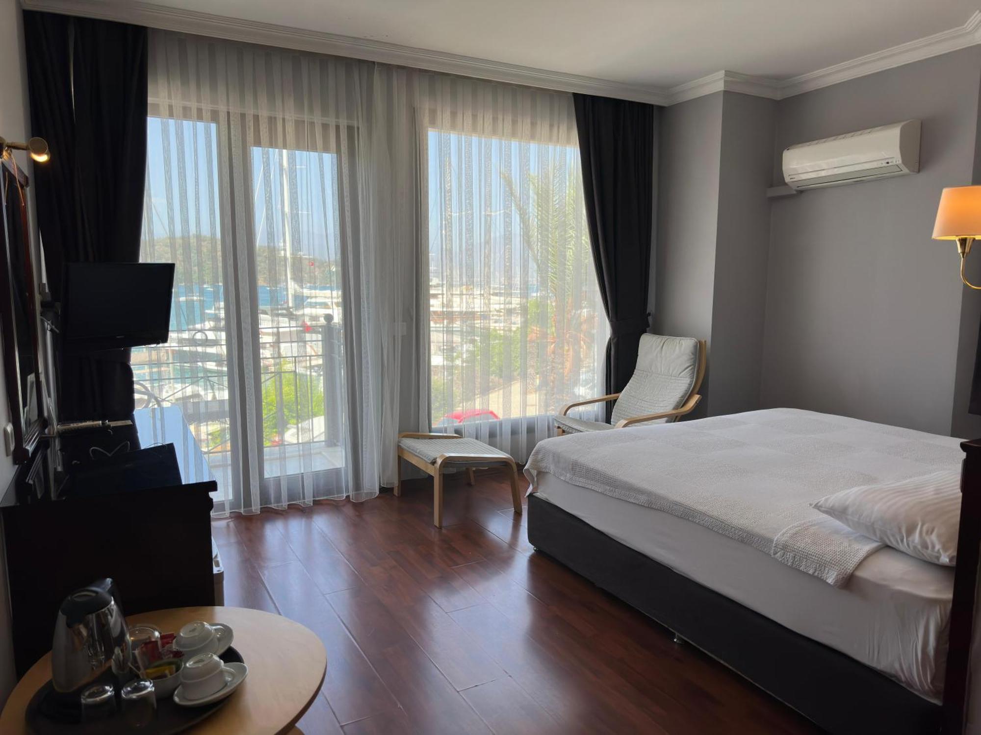 Ata Park Hotel Fethiye Exterior foto